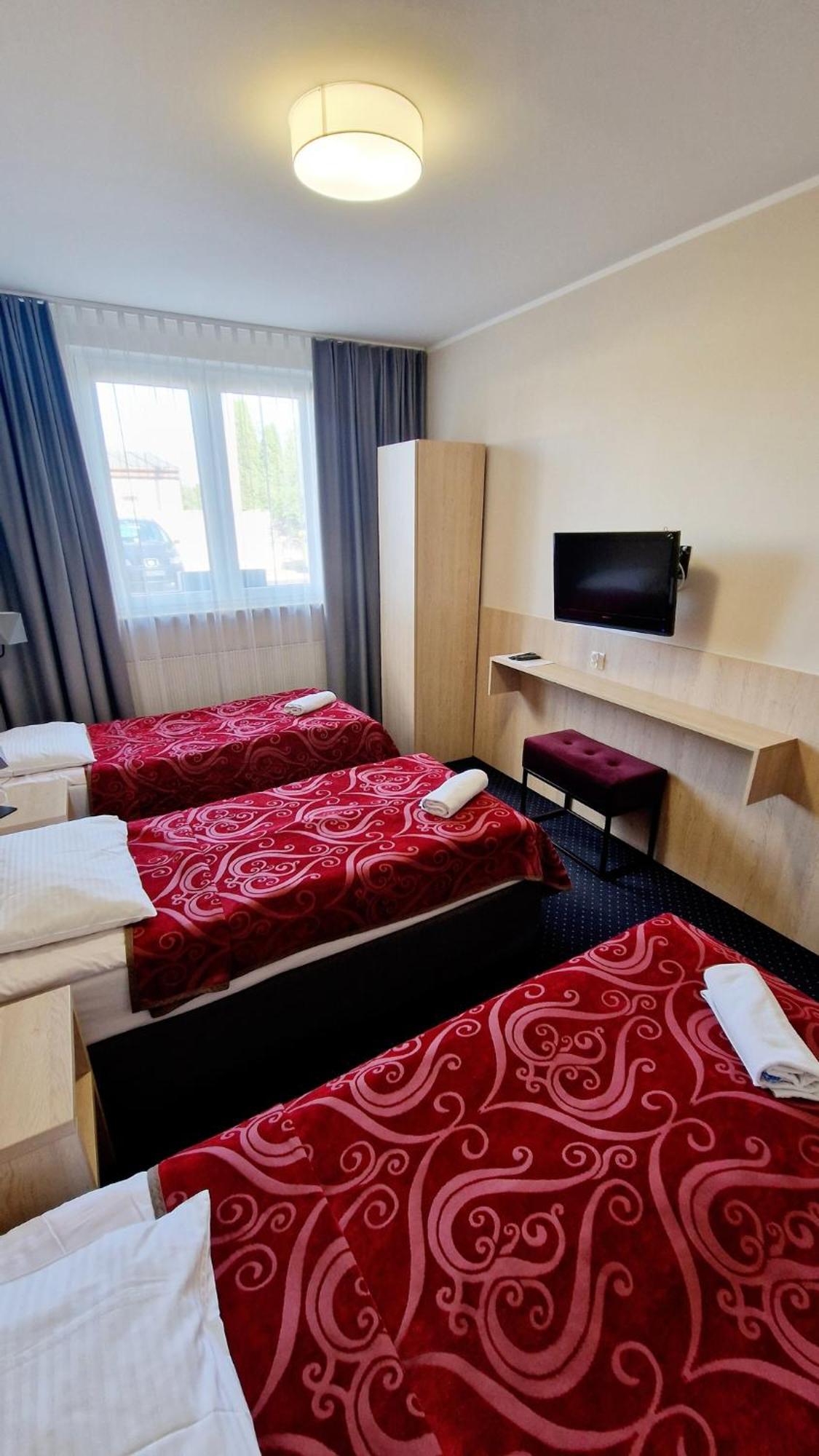 Pod Lipami Hotel Bystra  Exterior photo
