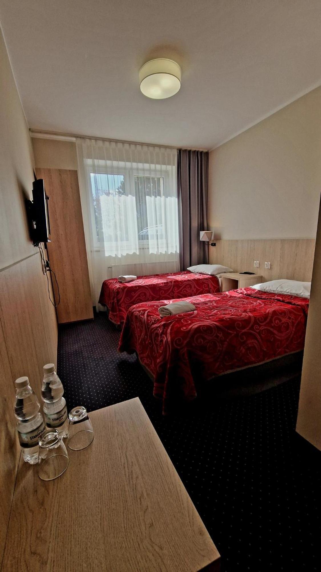 Pod Lipami Hotel Bystra  Exterior photo